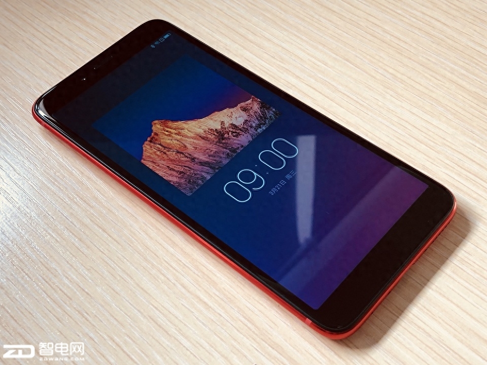 光鲜外表蕴含不为人知的秘密 联想手机Lenovo S5评测