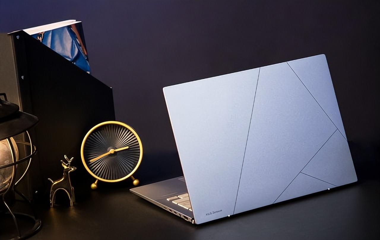 6K预算用满大学四年!大学生要怎么选轻薄本,华硕联想华为对比!