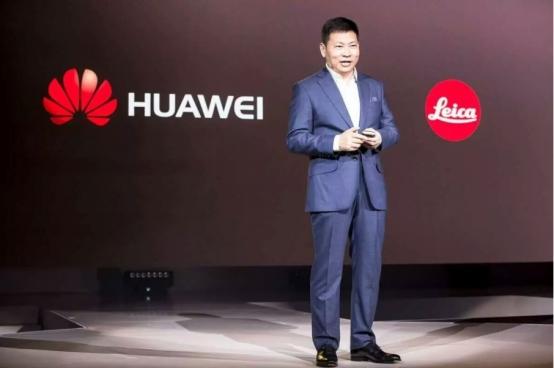 别看什么千元机了,鸿蒙OS+徕卡三摄,华为经典旗舰二手跌至1199