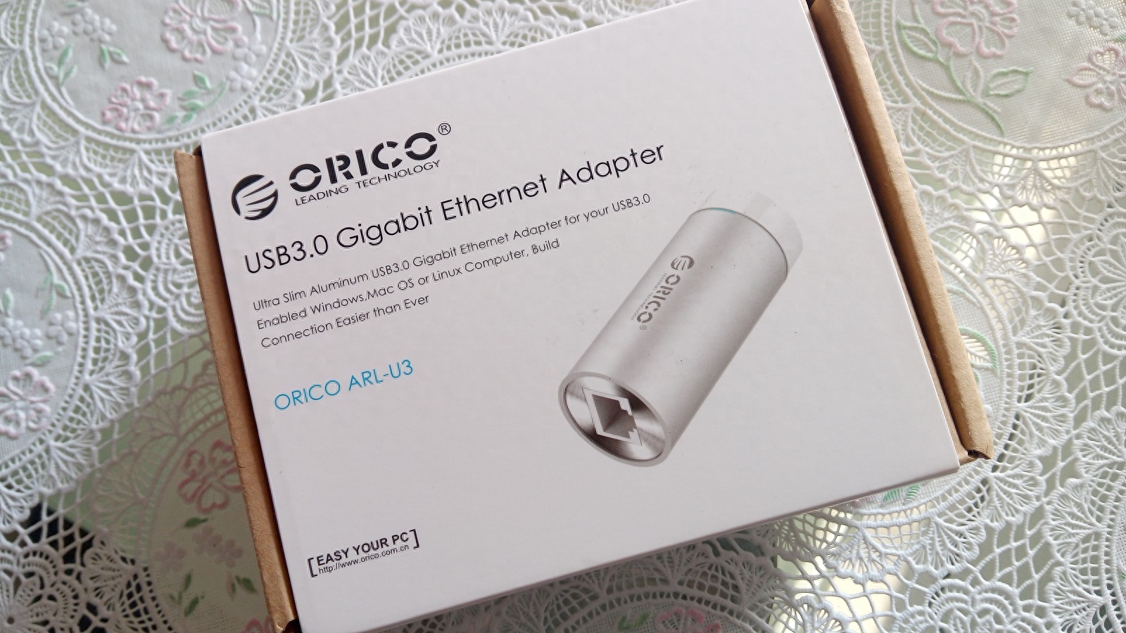 U口数据线与网络双绞线 一线牵