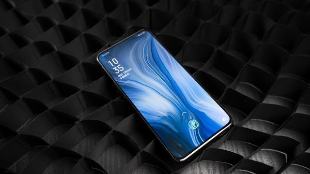 十倍变焦版Oppo Reno上手测评：颜值和性能，我全都要！