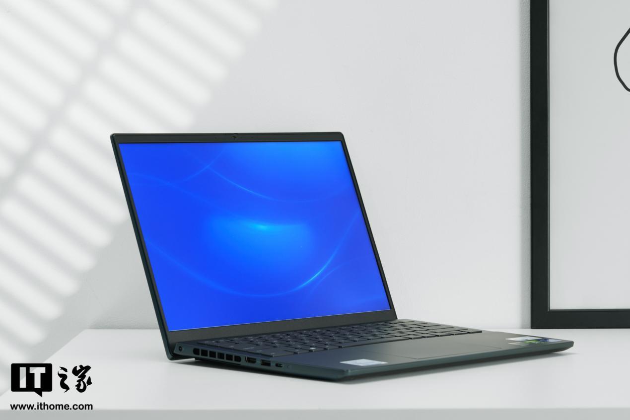 戴尔灵越 14 Plus 评测 对比 MacBook Air:12 代酷睿异构才是真正生产力