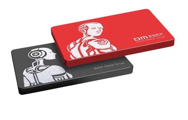 今日份性价比数码推荐：八十八的120g固态硬盘推荐，请看实测