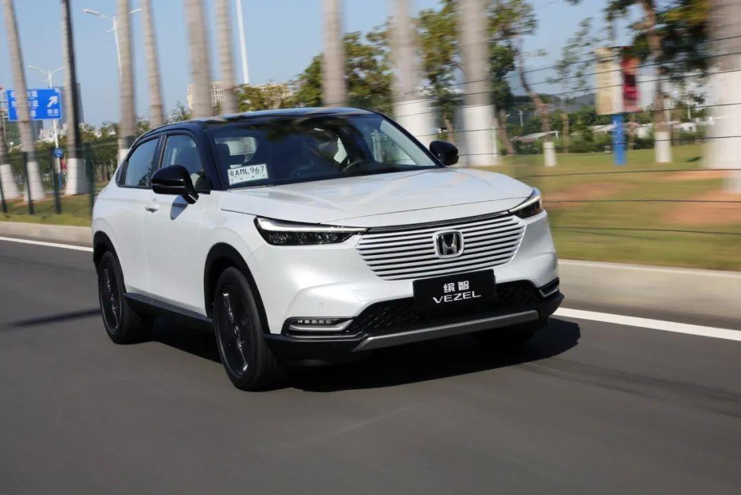 15万左右最值得买的4款车，不仅颜值高空间大，且安全性高销量好