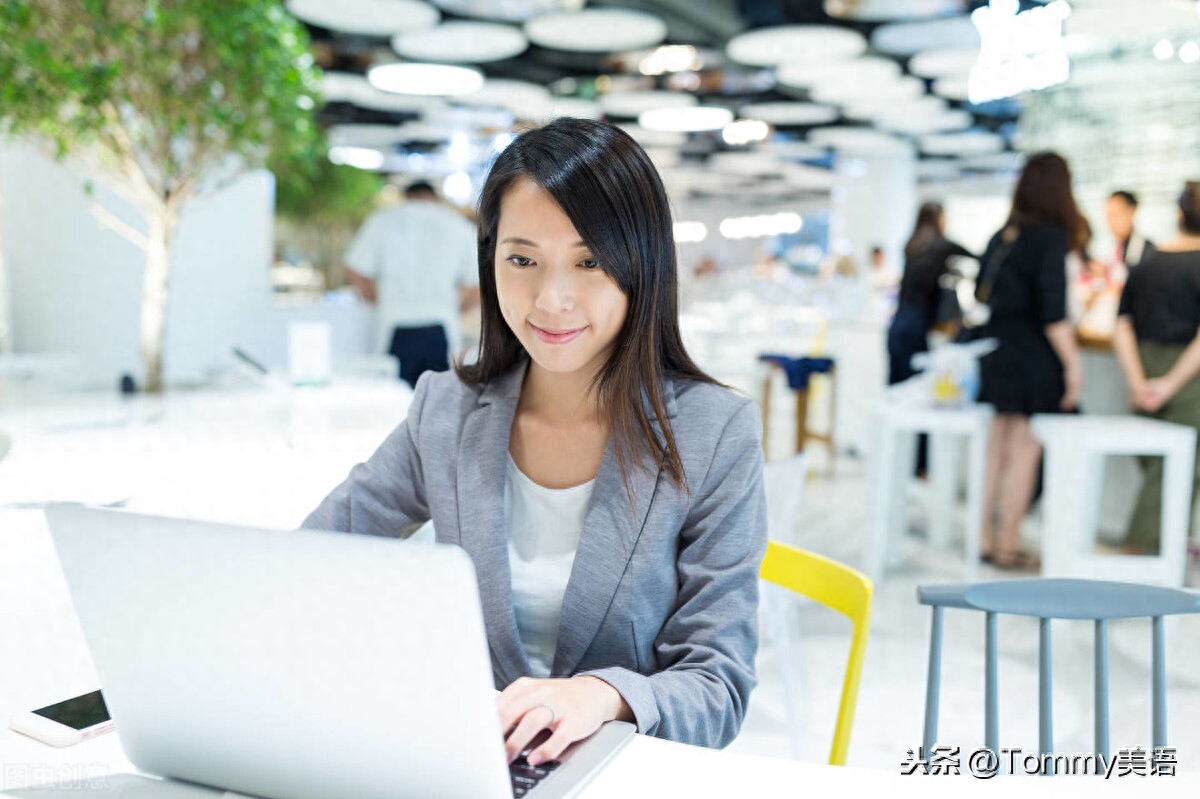 15秒记一个单词（第3121个）pioneer