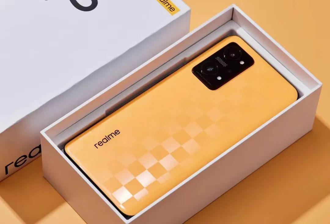 骁龙870+三星E4屏幕+80W快充,1500以内产品力领先的三款手机