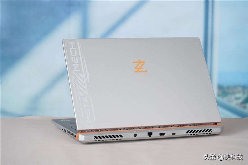 玄派玄机星游戏本评测:150W释放超高能效 RX7600M XT可媲美RTX4060