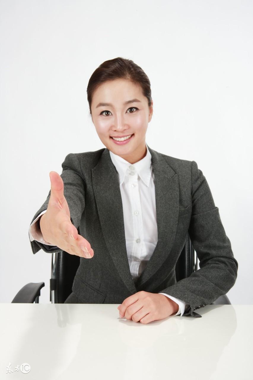 人在外企必须要学会一个单词introduce