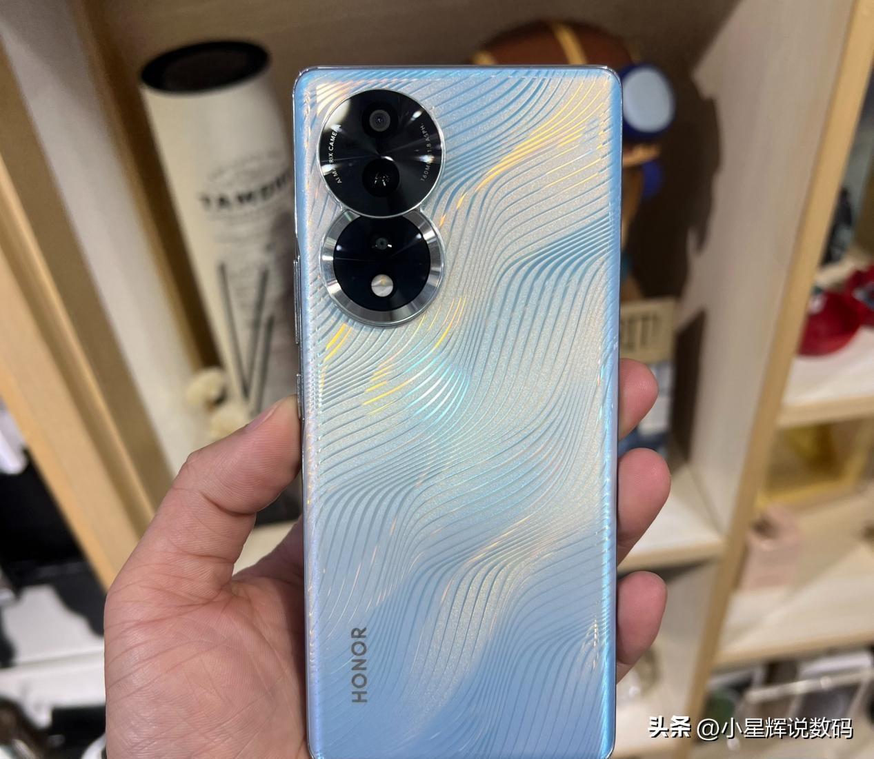 荣耀80值得买吗？体验3个月之后，发现优缺点都很明显