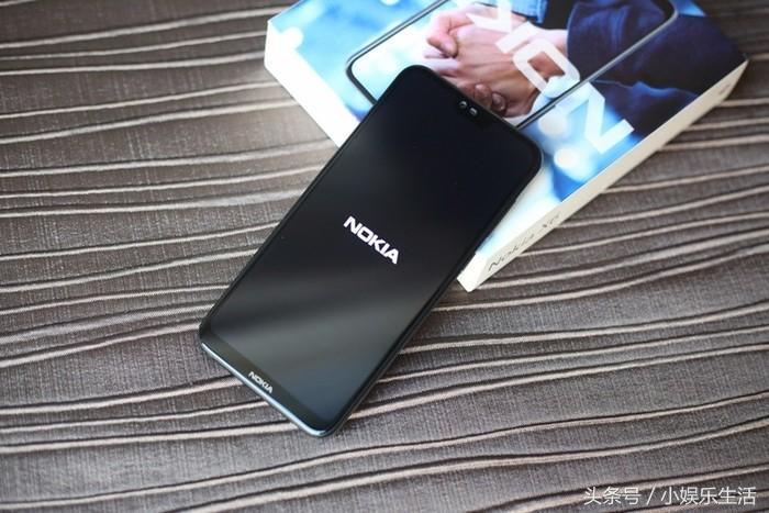 诺基亚出招：全面屏+骁龙636+64GB+AI双摄+快充，迎来首次降价