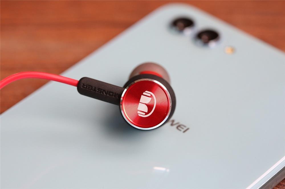 Hi-Res!荣耀魔声耳机2评测:年轻人的第一次烧耳