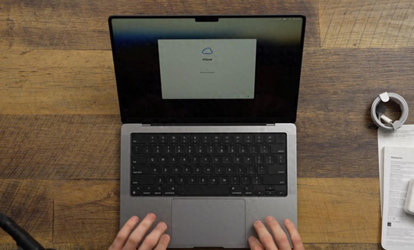 苹果也“不讲武德”，Mac主机仅2386元，给Windows重力一击