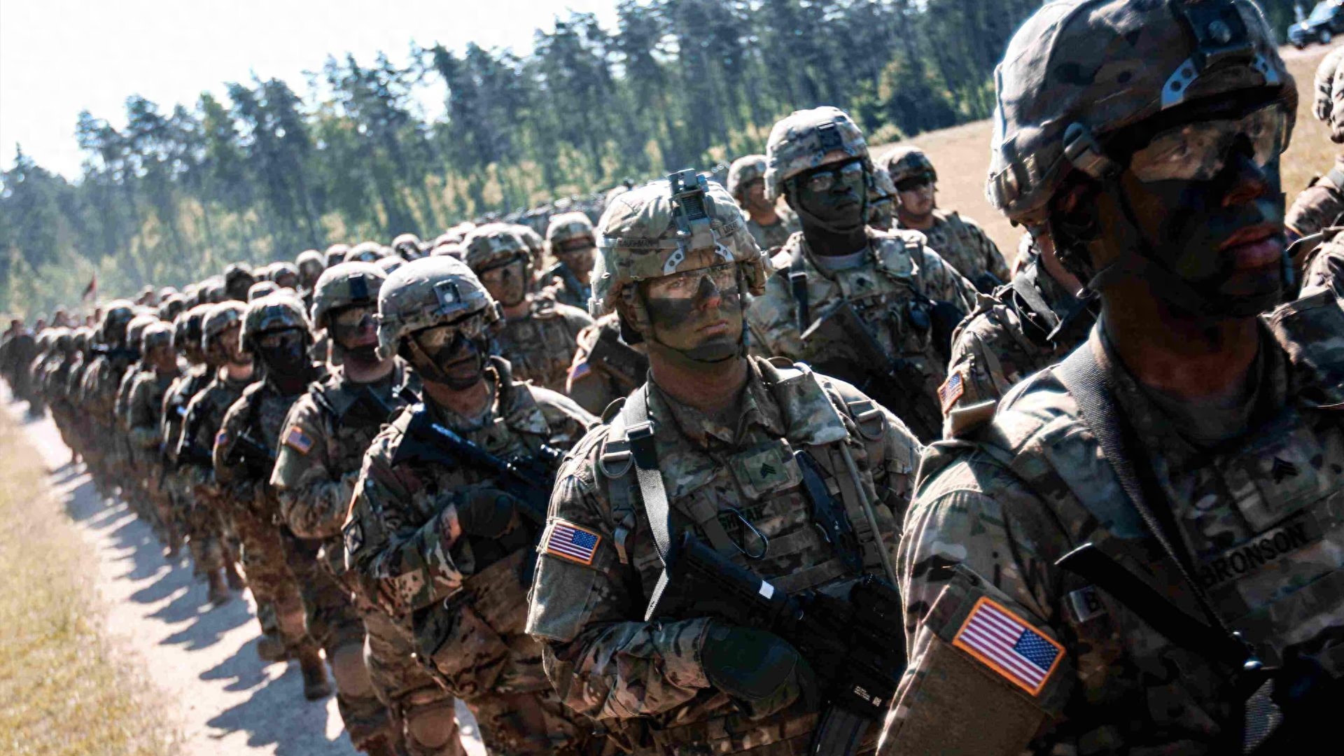 想讨打就直说!台湾西部上空布满大陆战机,打断美国伸向红线的手