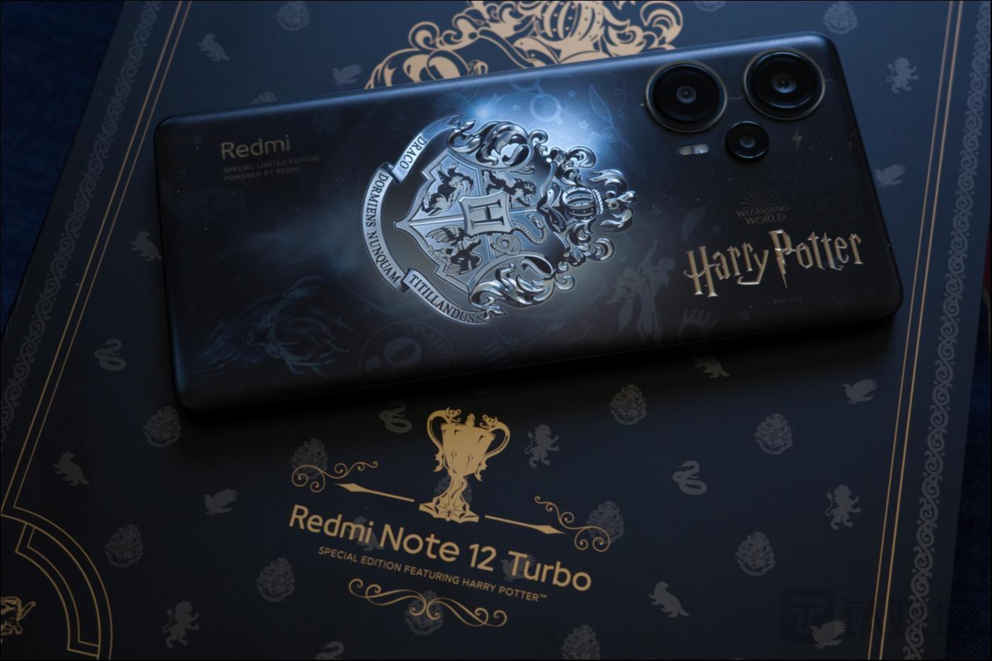 性能小金刚遇上顶流IP，Redmi Note 12 Turbo 哈利·波特版评测 | 钛极客