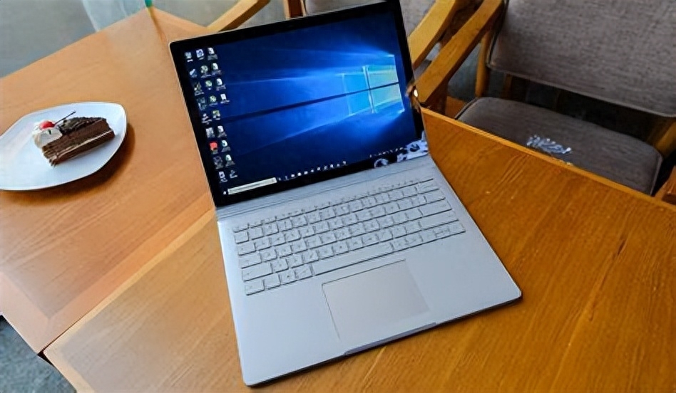 关于我与微软的故事 因为surface book 开始关注这个品牌