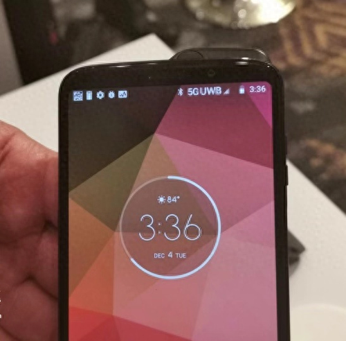 开启全新5G模块 Moto Z3手机全方位介绍