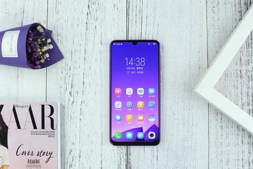 vivo Y97全面测评 AI无处不在 诠释中端机型新体验