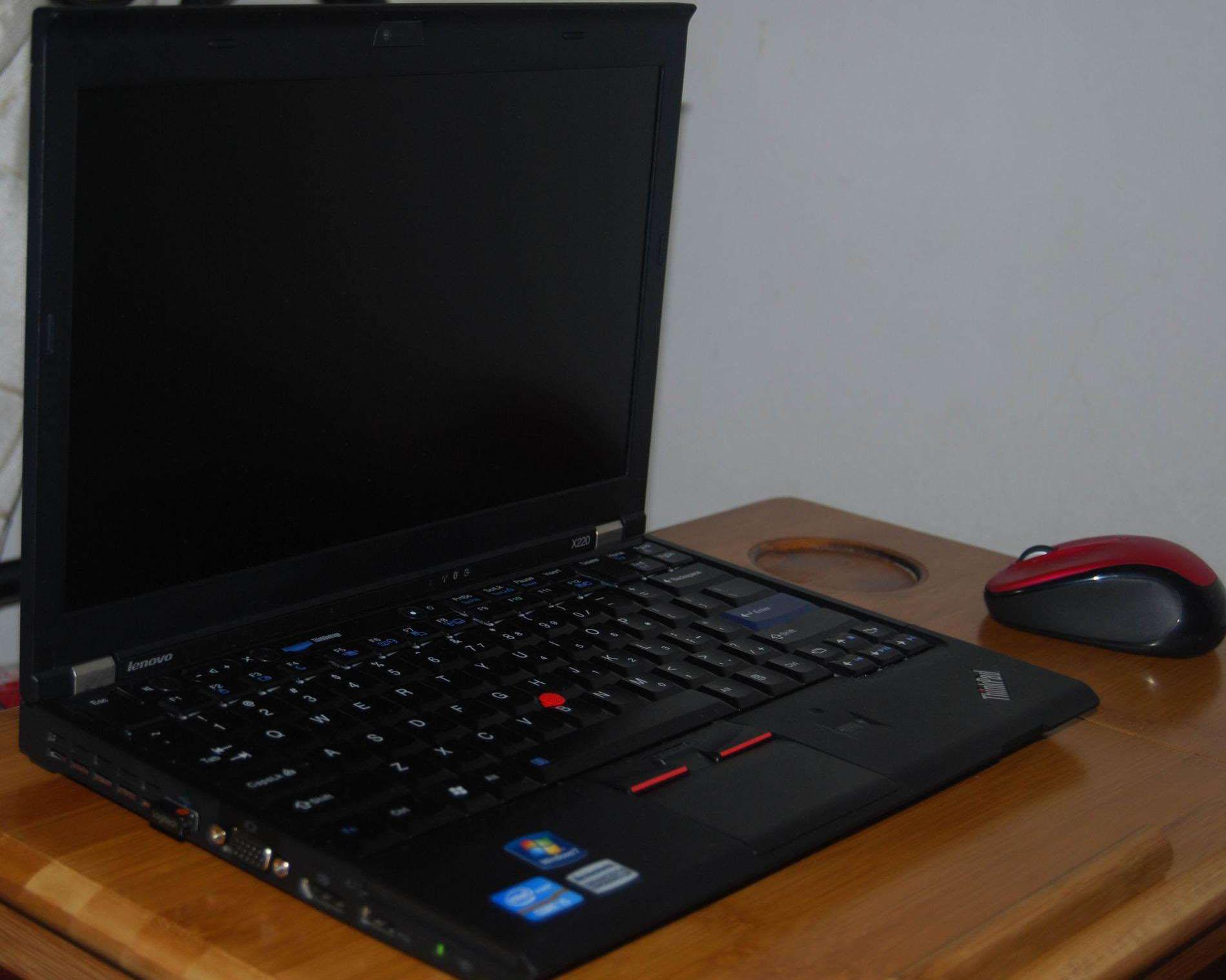 ThinkPad X220i 拆机更换风扇或清洁