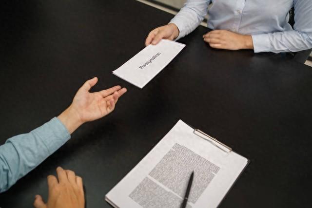 在英语中,"convince"和"persuade&quo