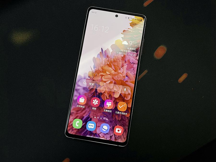 三星Galaxy S20 FE 5G体验：旗舰配置、亲民价格