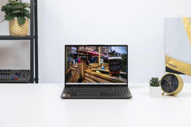 YOGA 16s评测:16寸窄边+RTX独显 创作可以变得很从容