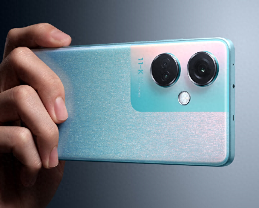 学生党看过来，三款超高性价比OPPO手机，便宜好用盲入不出错