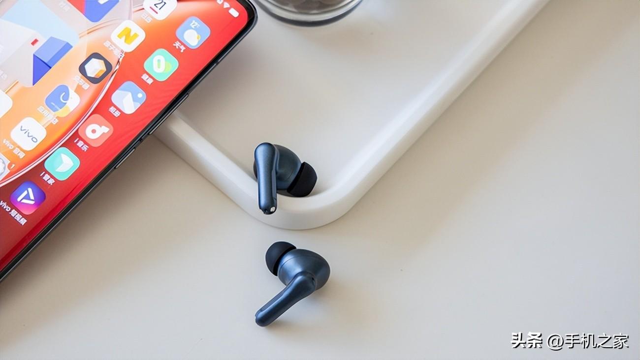 500元即可享受CD级无损音质 vivo TWS3真无线降噪耳机评测