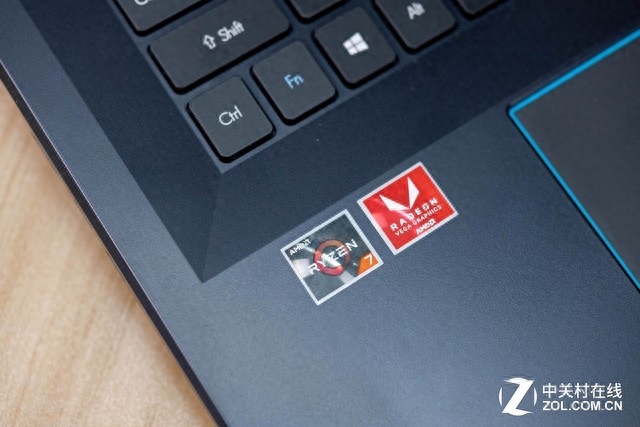 8核锐龙7 2700+Vega56!宏碁旗舰本性能分析