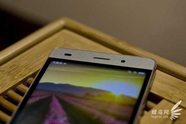 1300万像素轻薄机身 华为P8青春版高清图赏