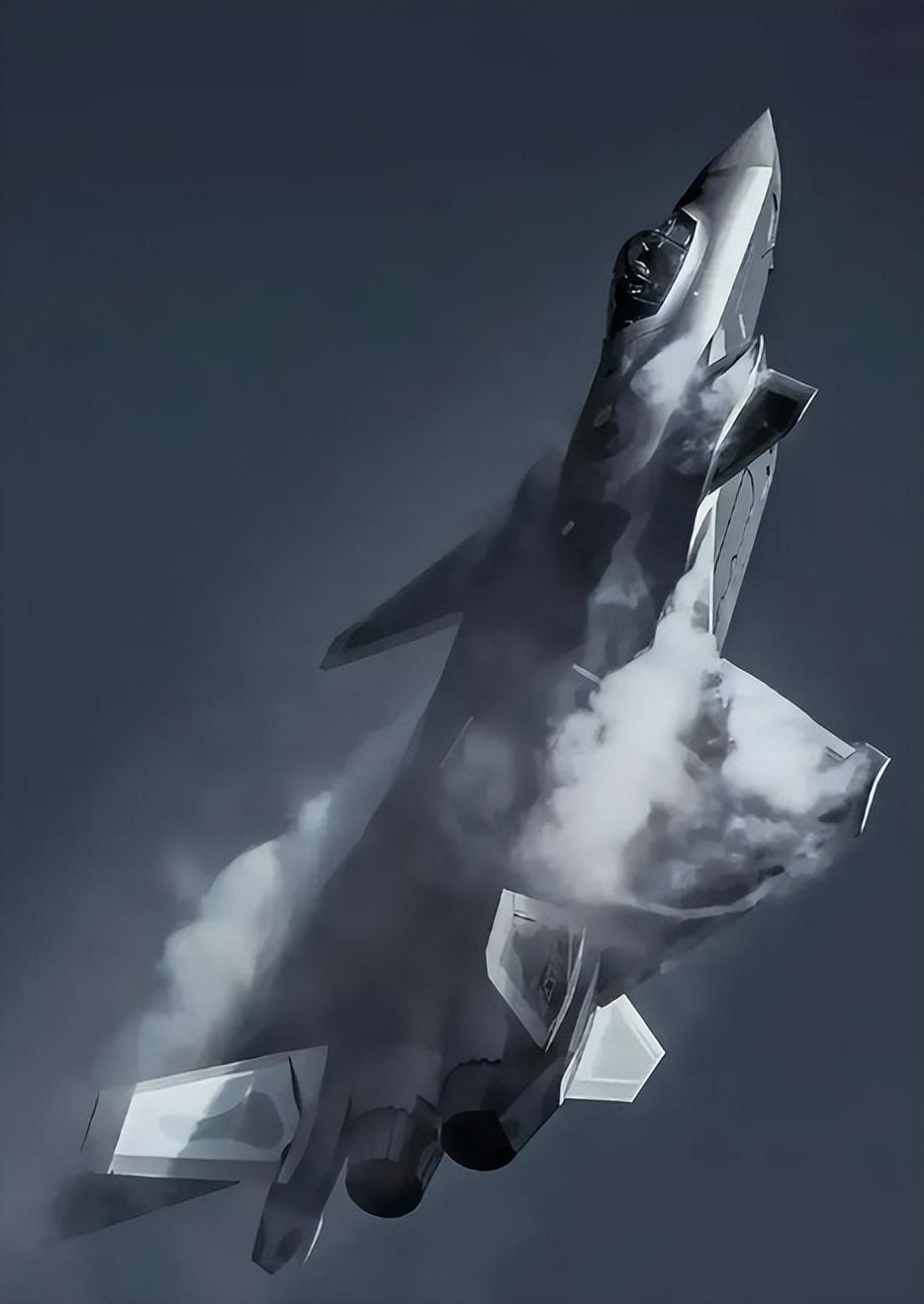 中国歼20已成世界最强隐身机，已经站在世界前沿，美国应认清现实