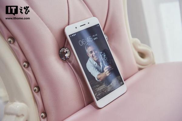 1298元：vivo Y66i手机开售