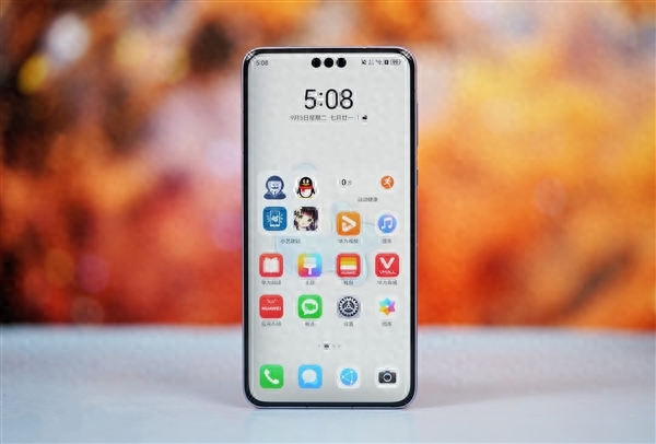 6999元最强“争气机”!华为Mate 60 Pro南糯紫图赏