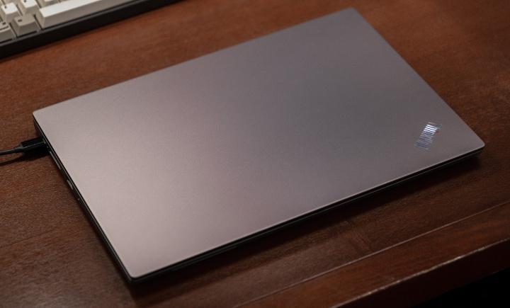 很「佛系」的商用本 — ThinkPad S2 2020 长测
