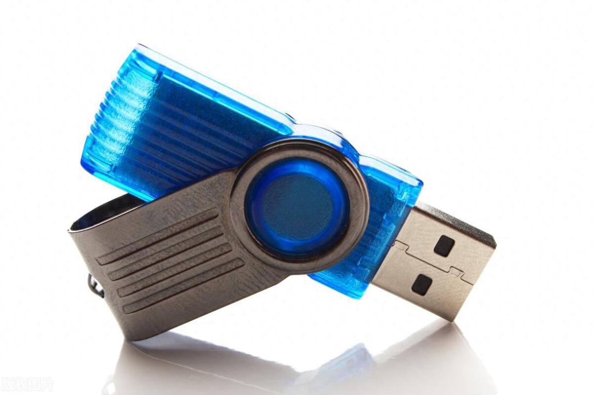 哎呀，U盘怎么打不开了，怎么办啊！别急，教你一招解决