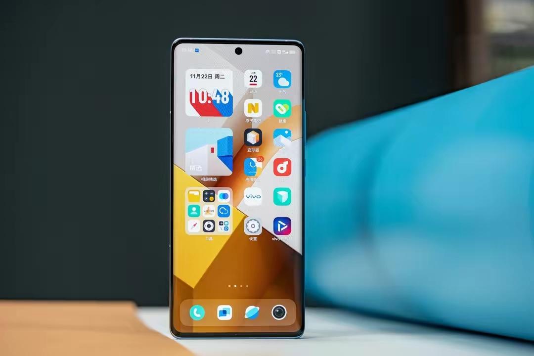 2022年12月，性价比千元机推荐，不过仅三款