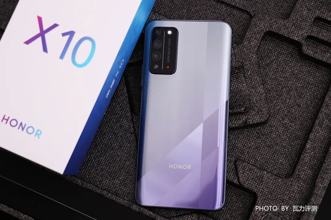 荣耀X10评测 1899元即可拥有越级拍照能力