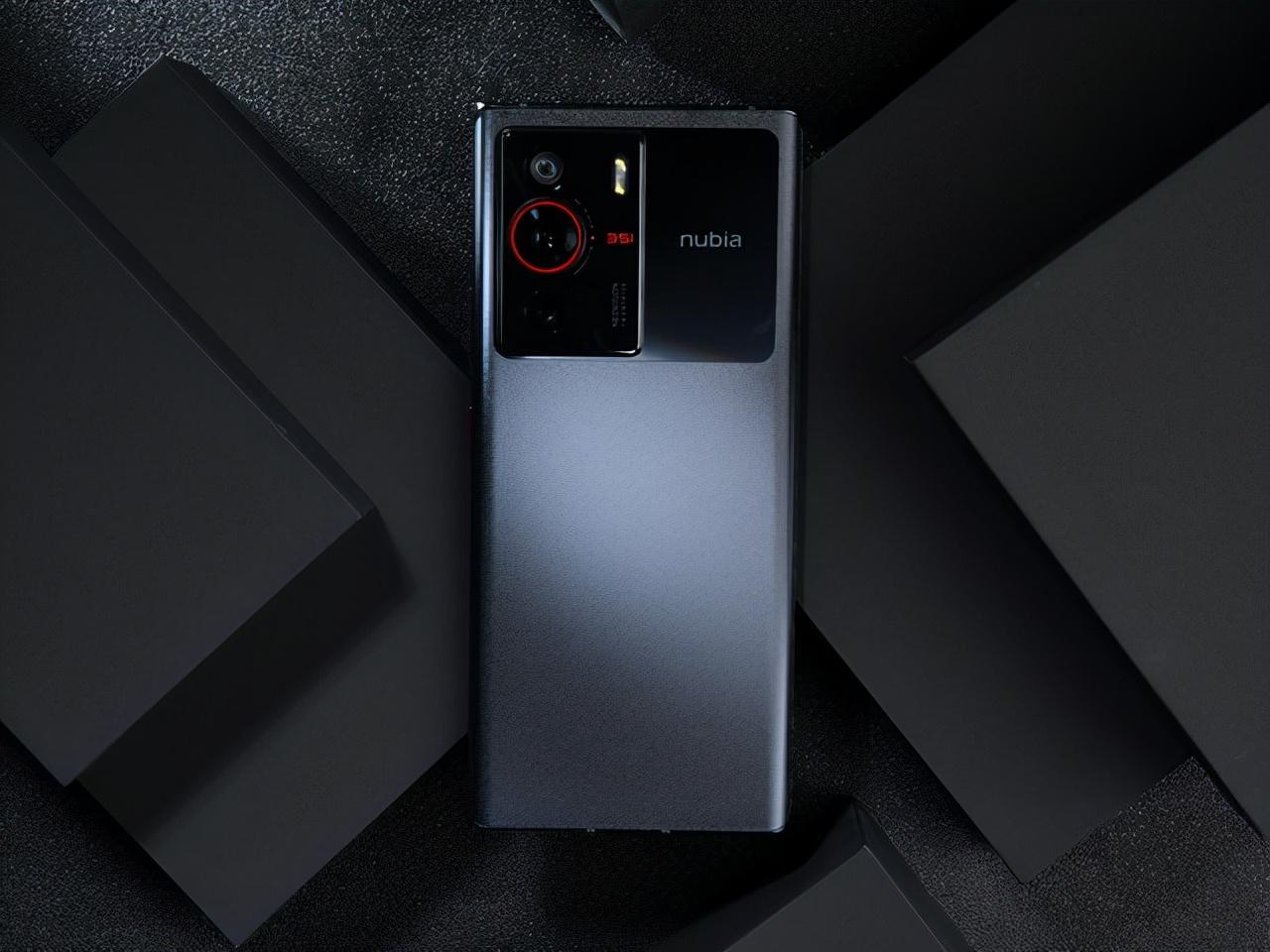 努比亚Z40 Pro三大卖点:3399元入手全能旗舰