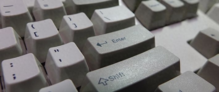 传说中的传说 篇三:IBM Model M屈蹲弹簧轴薄膜式机械键盘