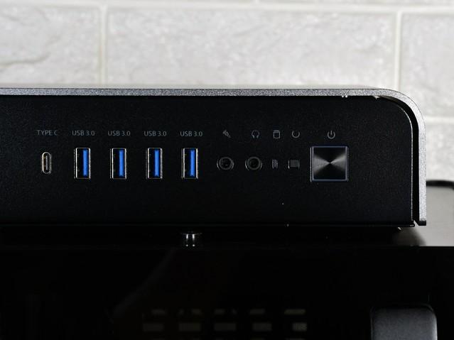 DIY从入门到放弃：机箱接口套路多