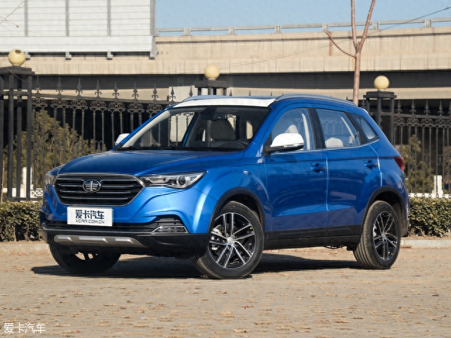 一汽奔腾X40预售价公布 6.98-10.38万元