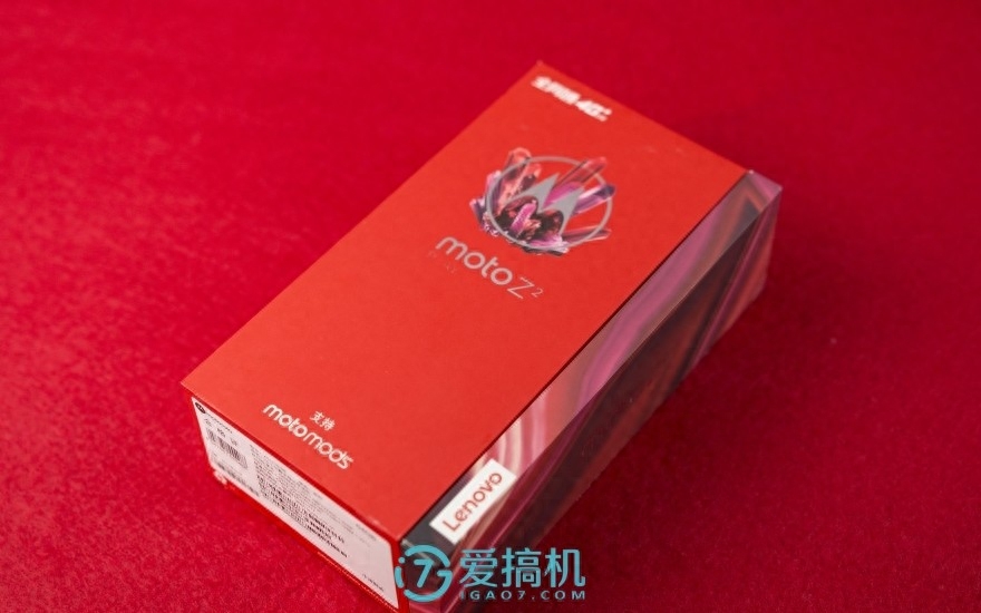 若不是骁龙 626 就好了，moto z² play 详细评测