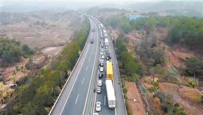 出省如遇堵 建议这样走