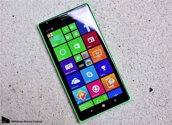 Lumia1520大屏有啥用？做沙拉、摇扇子