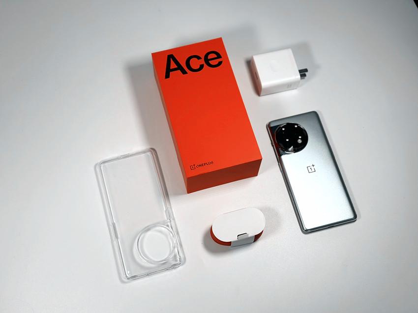 一加ACE 2手机开箱体验,性价比虽高,但这些缺点需先知道!