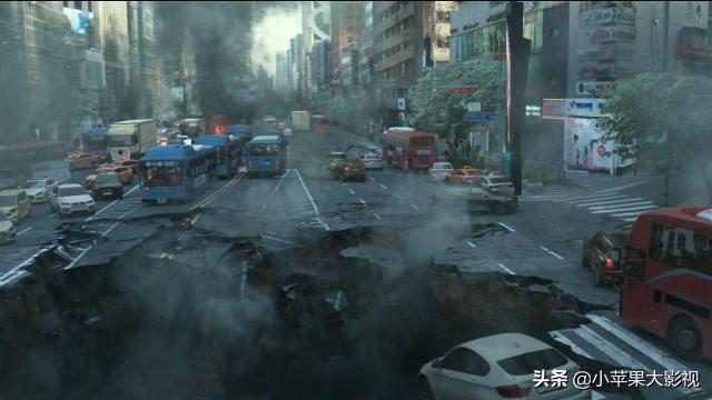 韩国260亿投资大型灾难片,堪称"灾难级"影片,广告不错,嗯