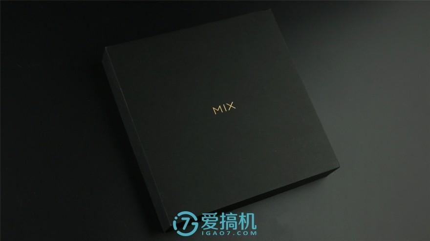 最实用全面屏机皇，骁龙835+全面屏，小米MIX 2详细评测！