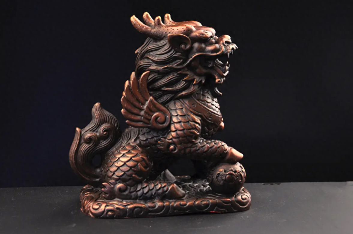 麒麟真的存在过吗？四川男子拍到模样怪异的生物，极像神兽麒麟