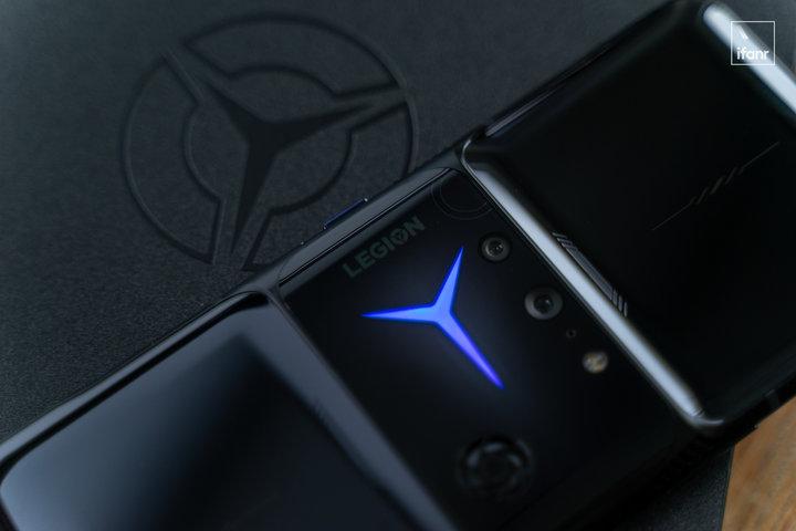 拯救者电竞手机 2 Pro 体验：做到极致的游戏偏科生