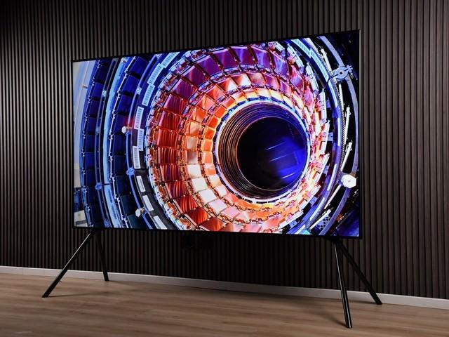 把影院搬进客厅！飞利浦98英寸巨幕一步到位的选择