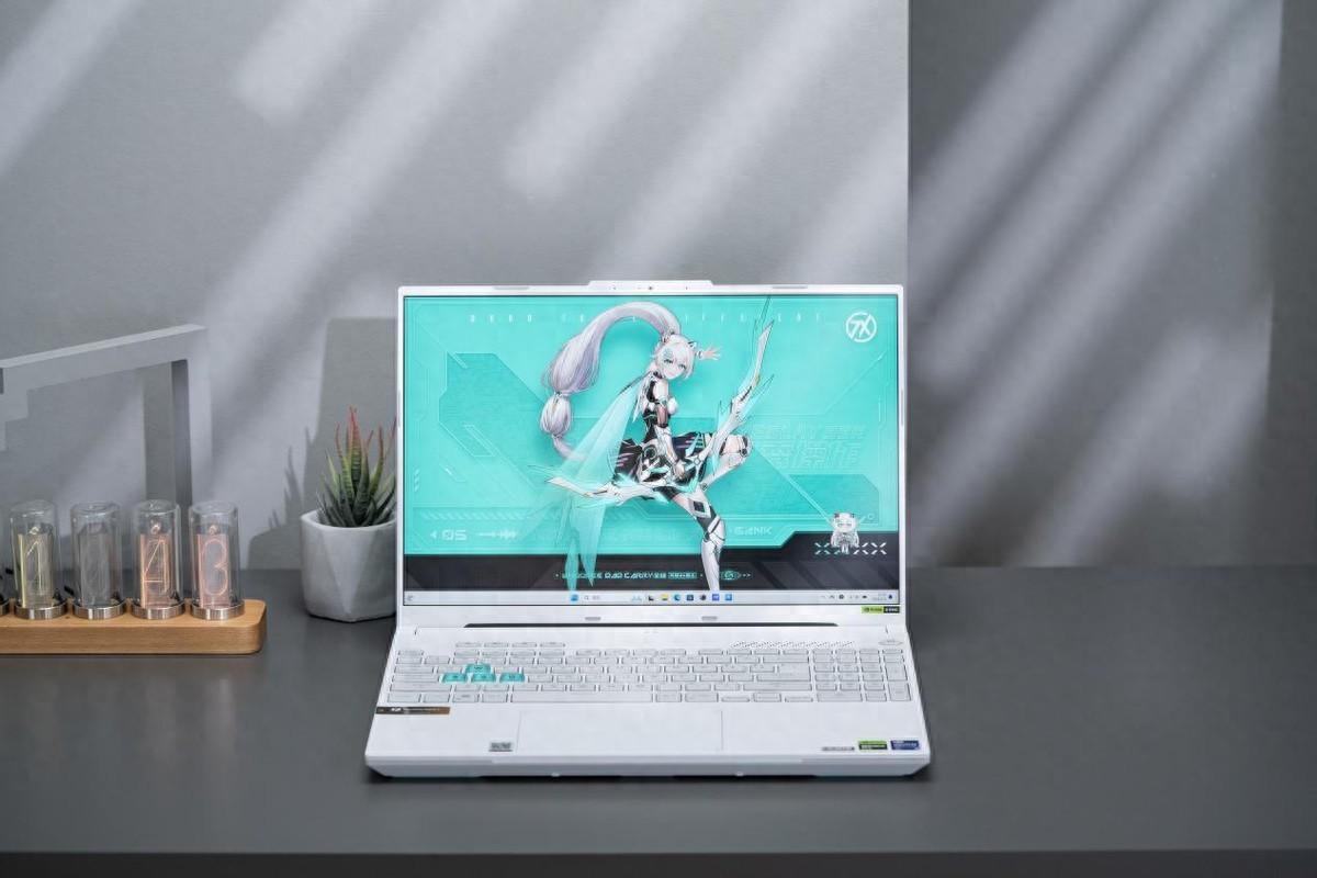 好看高能还有高性价比！华硕天选5 Pro测评